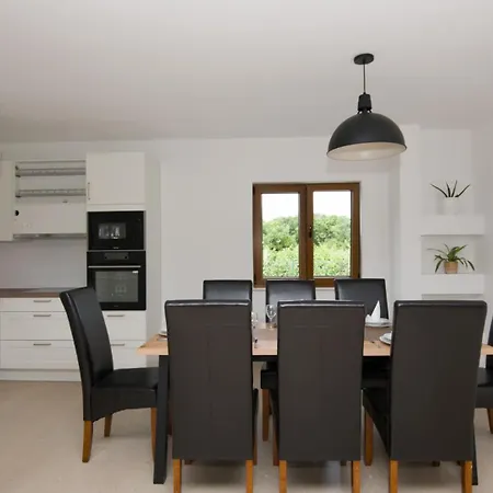 Villa Modriola - Makarska By Guide Imotski